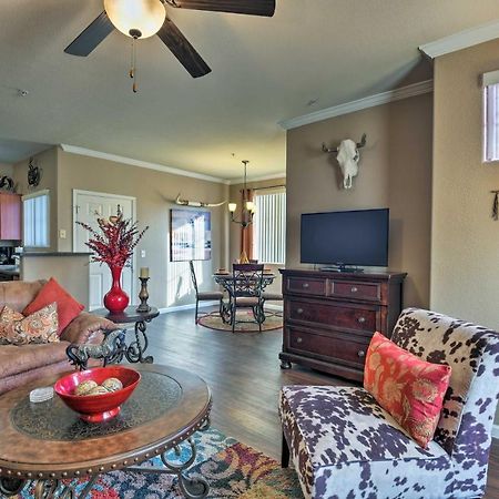 Gated Gilbert Condo Patio And Resort Amenities Mesa Esterno foto