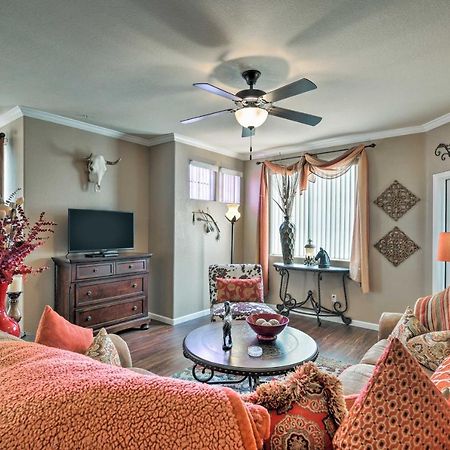 Gated Gilbert Condo Patio And Resort Amenities Mesa Esterno foto